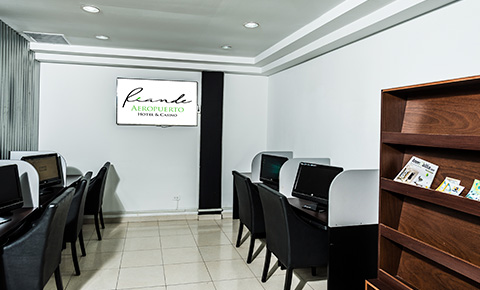 Business Center - Riande Aeropuerto